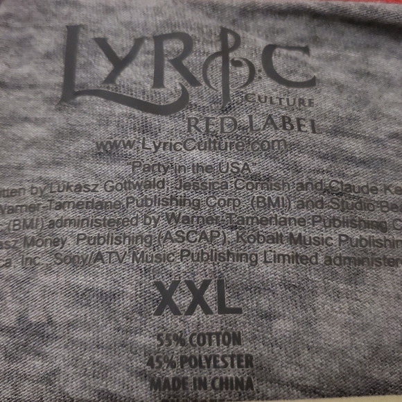 Miley Cyrus Lyric It's a Party In The USA Sz 2x - Picture 10 of 10